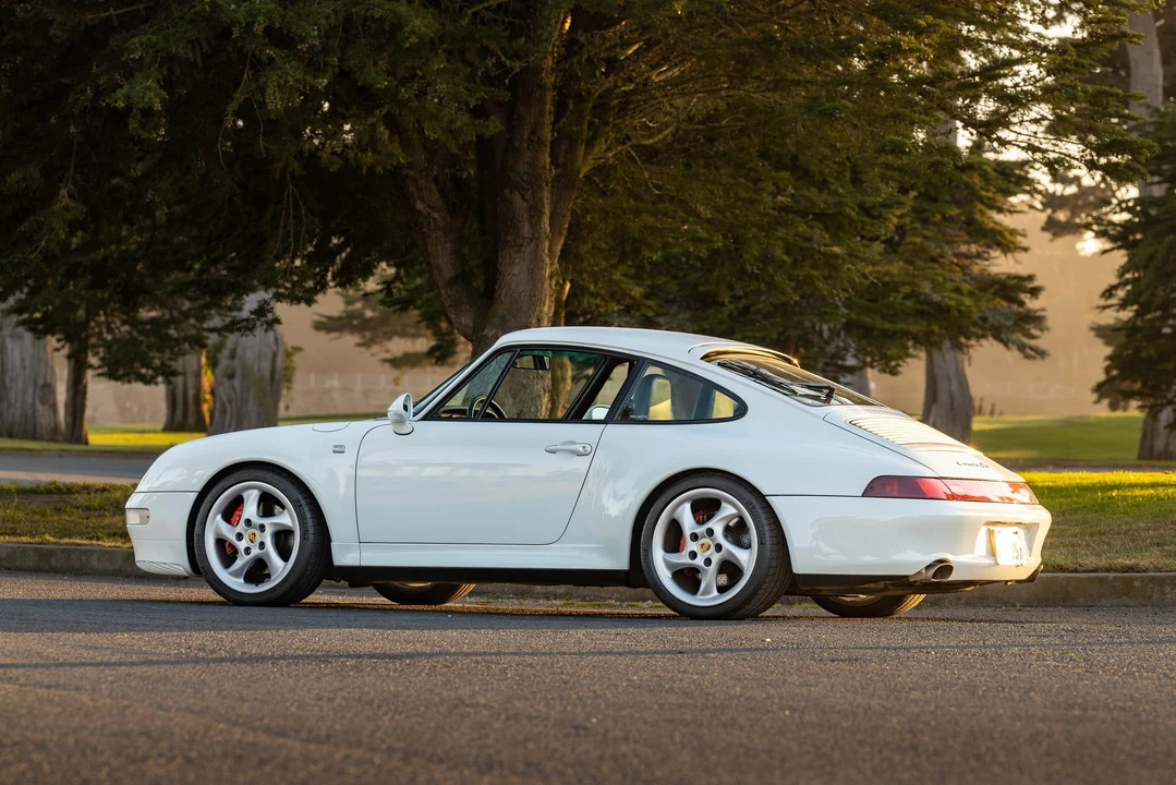 1996 Porsche 993 Carrera 4S - Image 25 of 31