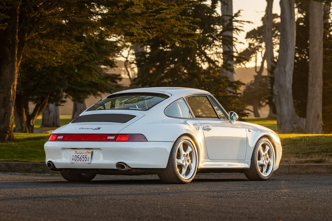 1996 Porsche 993 Carrera 4S - Image 18 of 31