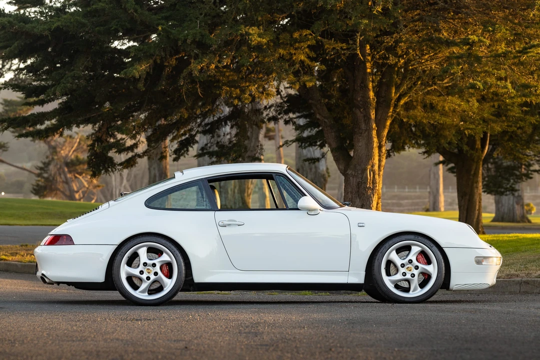 1996 Porsche 993 Carrera 4S - Image 14 of 31