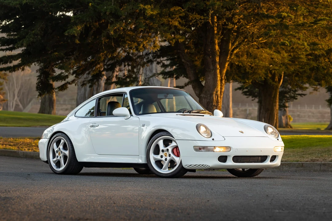 1996 Porsche 993 Carrera 4S - Image 10 of 31