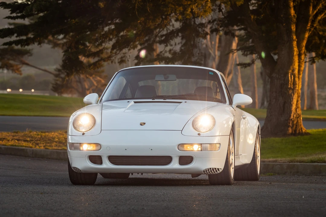 1996 Porsche 993 Carrera 4S - Image 6 of 31
