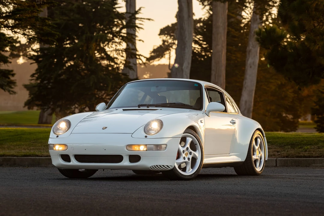 1996 Porsche 993 Carrera 4S - Image 5 of 31