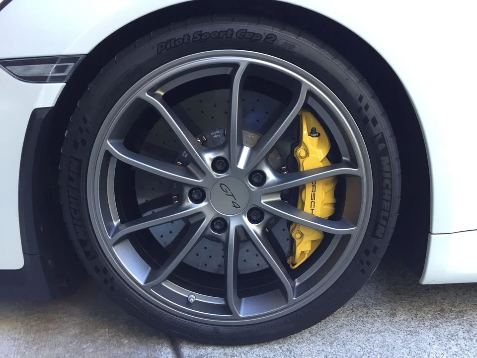 2016 Porsche 981 Cayman GT4 - Image 11 of 15