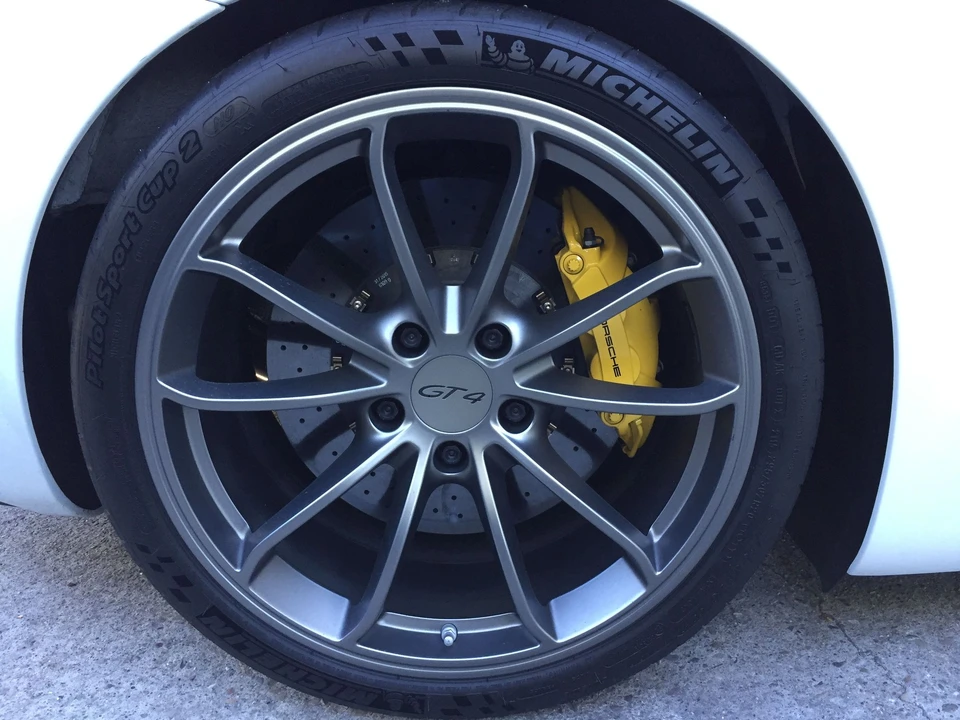 2016 Porsche 981 Cayman GT4 - Image 13 of 15