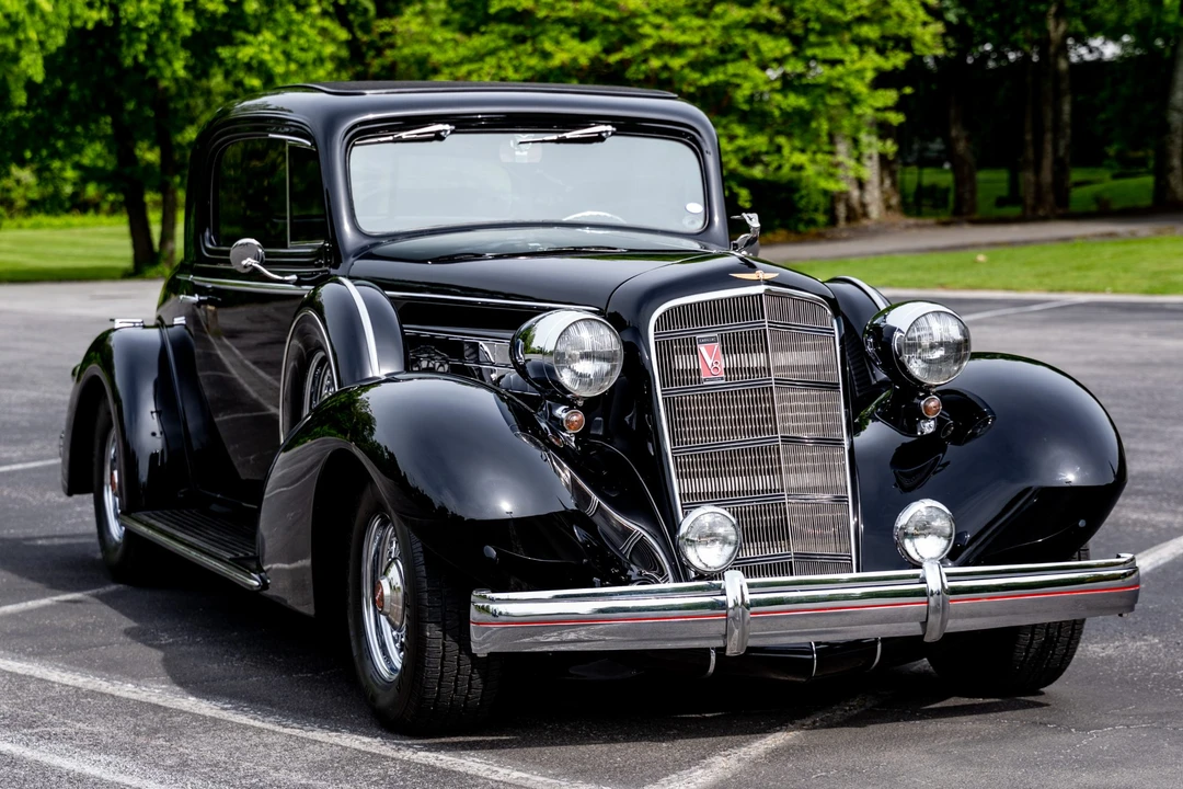 1934 Cadillac Series 70 & 75 - Image 2 of 31