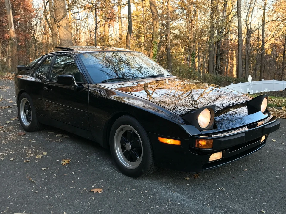 1989 Porsche 944 - Image 21 of 31