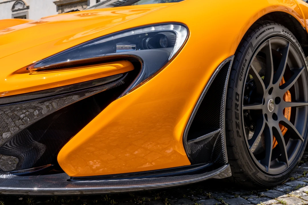2014 McLaren P1 - Image 26 of 31