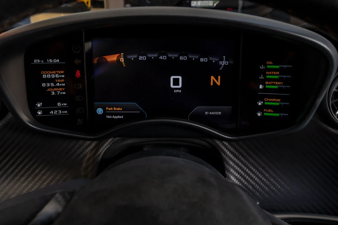2014 McLaren P1 - Image 19 of 31