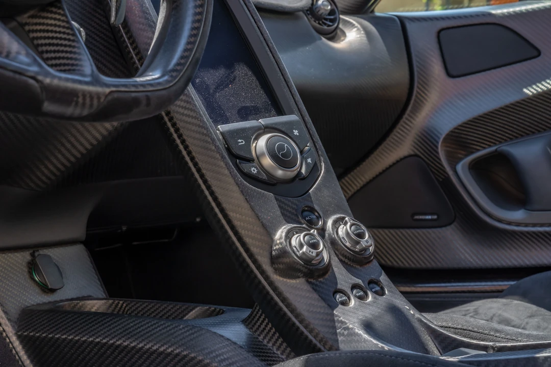 2014 McLaren P1 - Image 20 of 31