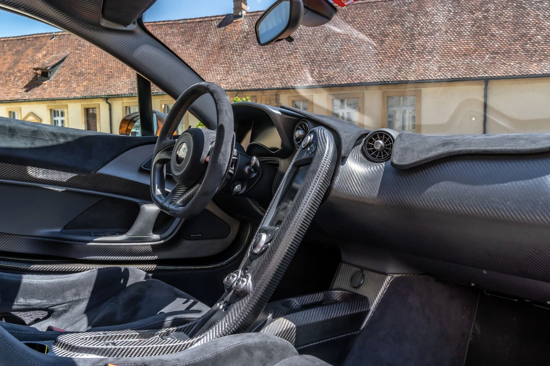 2014 McLaren P1 - Image 12 of 31