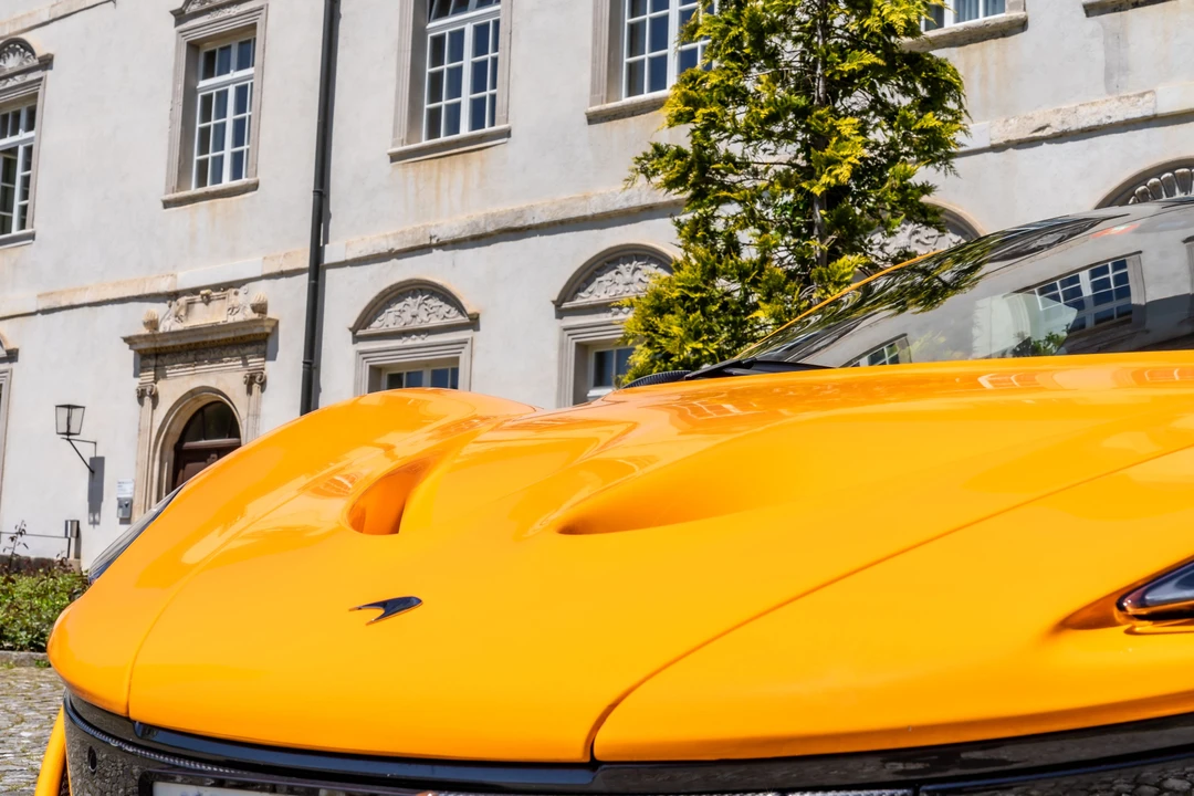 2014 McLaren P1 - Image 27 of 31