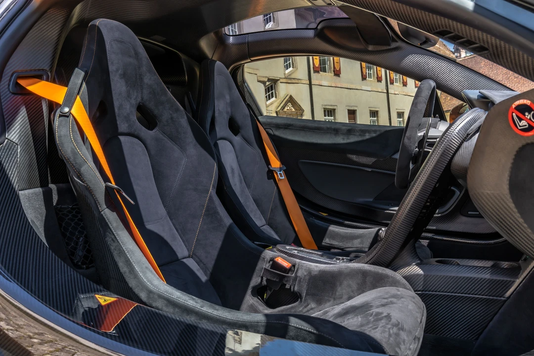 2014 McLaren P1 - Image 17 of 31
