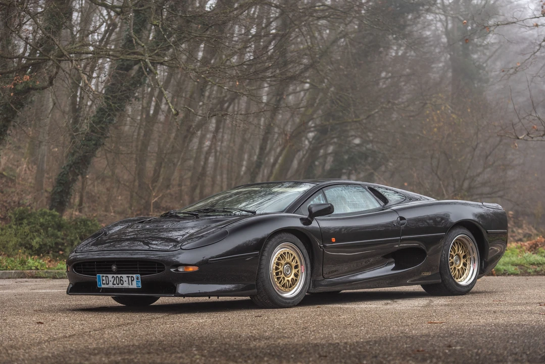 1993 Jaguar XJ220 - Image 4 of 31