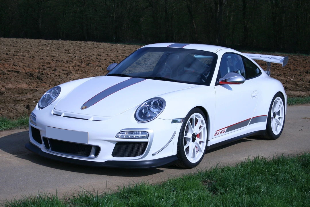 2012 Porsche 997 GT3 RS - Image 2 of 7