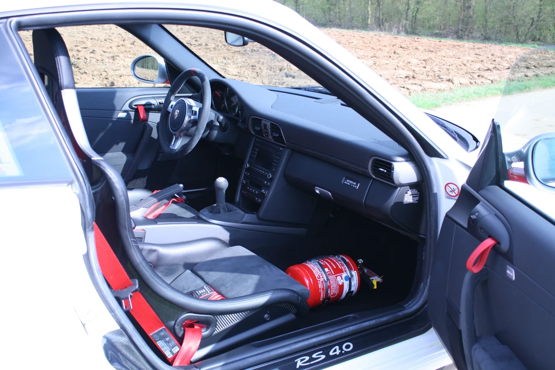 2012 Porsche 997 GT3 RS - Image 5 of 7