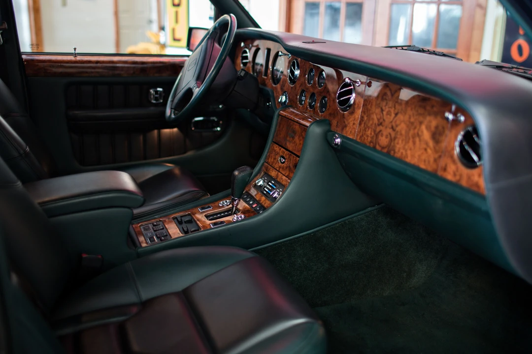 1996 Bentley Mulsanne - Image 2 of 12