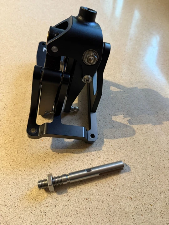 Parts & Memorabilia Gearboxes - Image 5 of 5