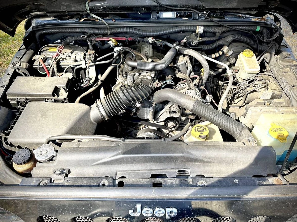 2007 Jeep JK Wrangler - Image 18 of 19
