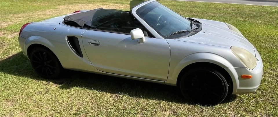 2002 Toyota MR2 Spyder/MR-S - Image 3 of 3