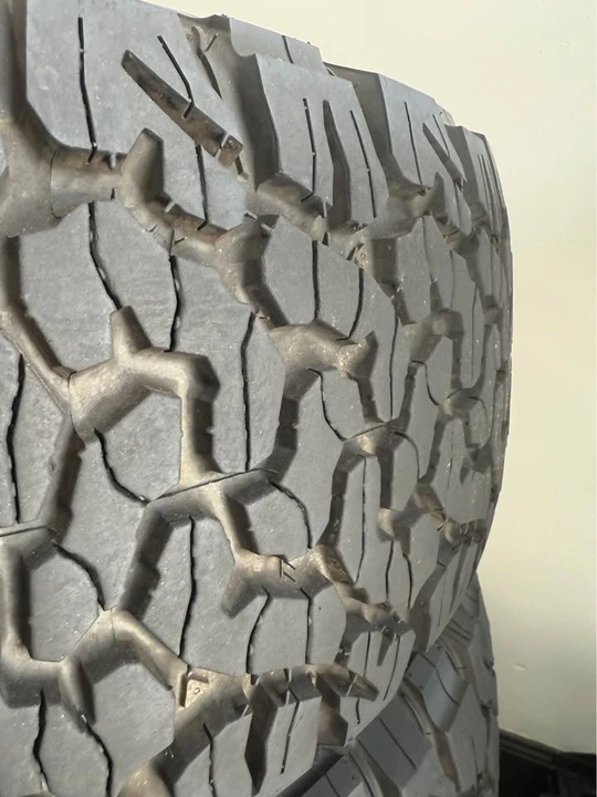 2024 Ford Bronco Raptor 6th Gen - Image 2 of 4