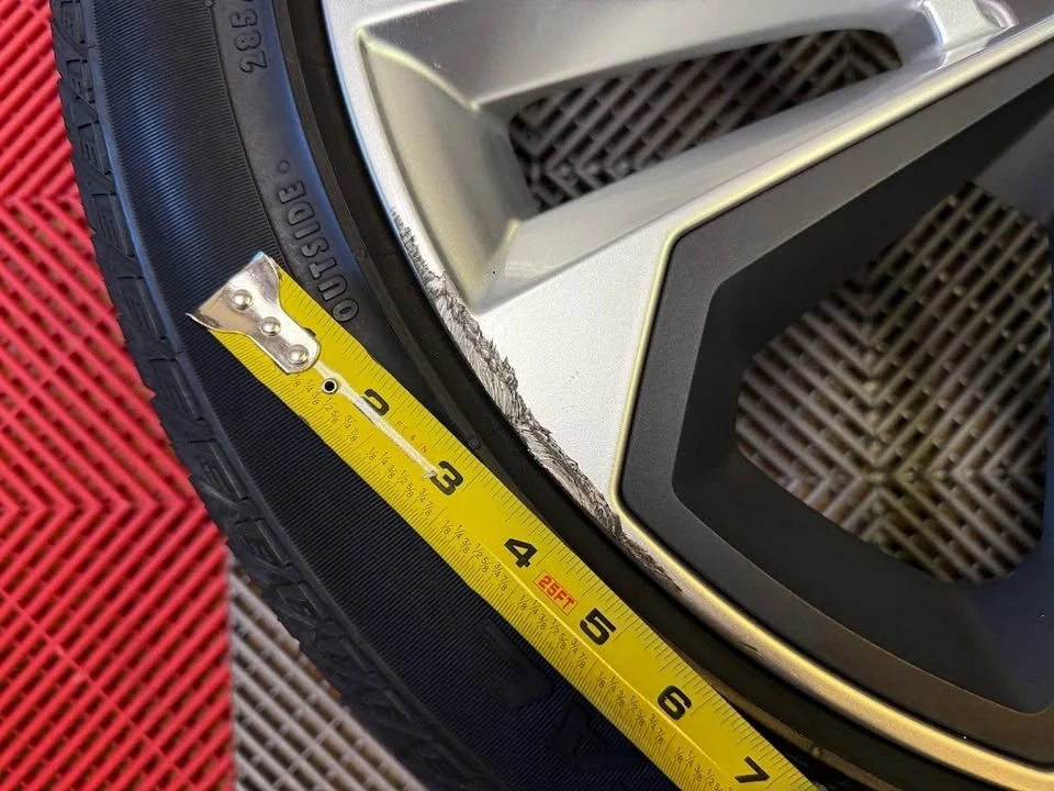 2016 Parts & Memorabilia Other Wheels - Image 3 of 10