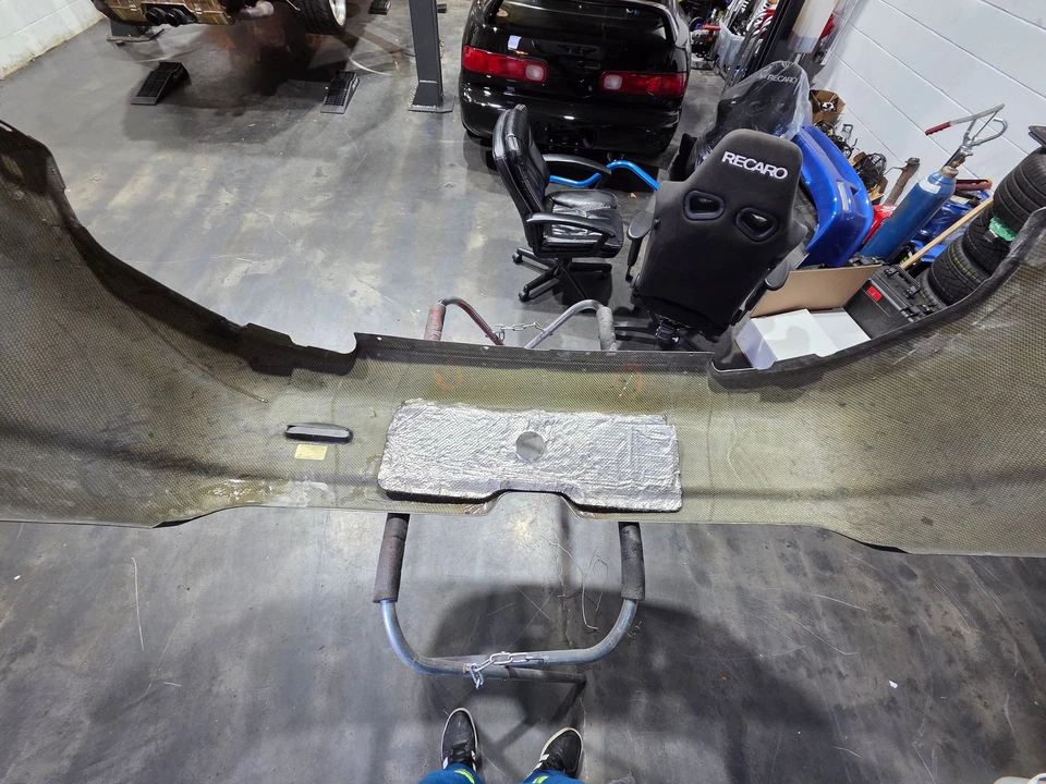2005 Parts & Memorabilia Bodywork - Image 5 of 5