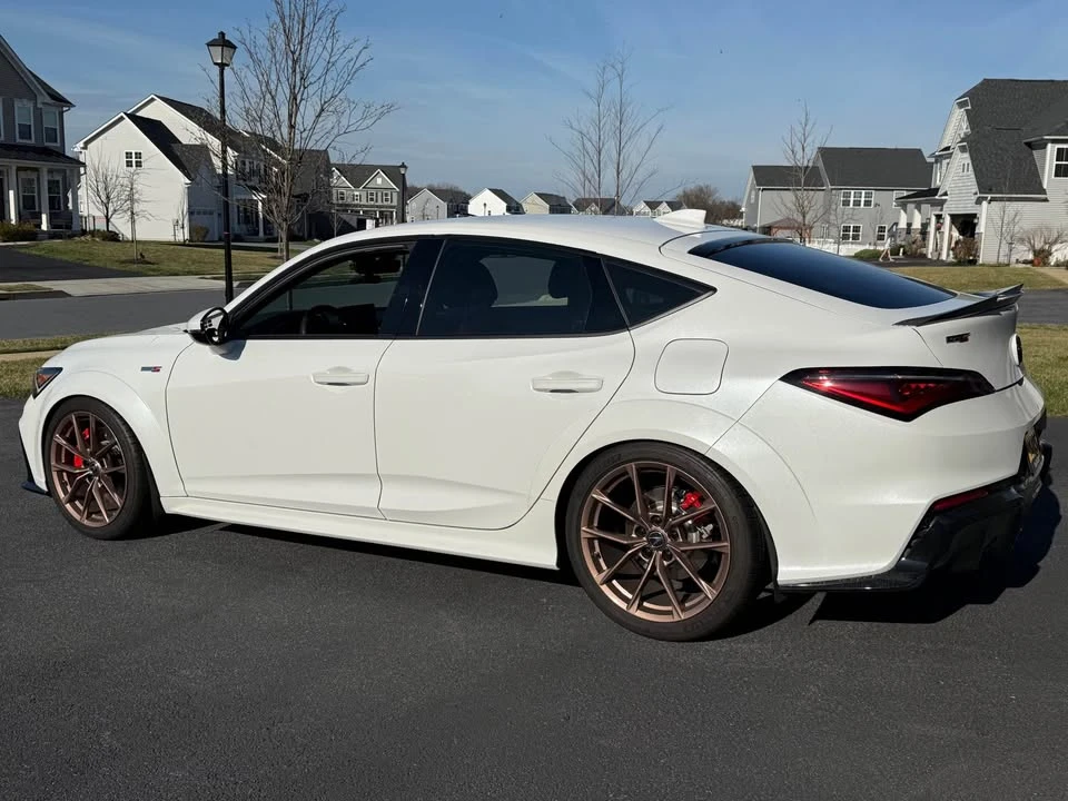 Acura Integra Type S 5th Gen - Image 8 of 9