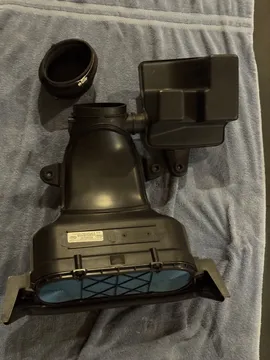2011 Parts & Memorabilia Mechanical Components - Image 2 of 2