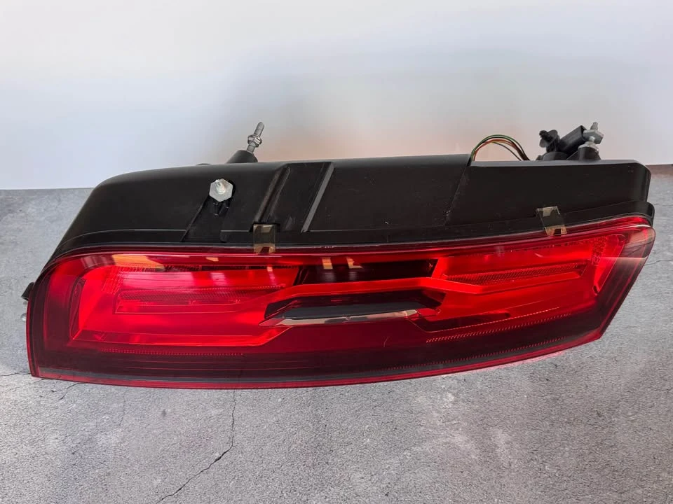 2015 Audi 42 R8 - Image 3 of 7