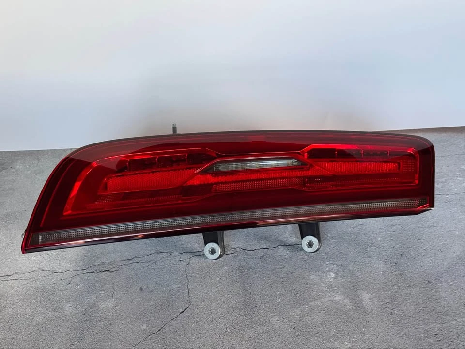 2015 Audi 42 R8 - Image 2 of 7