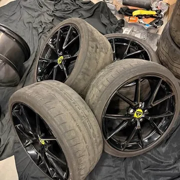 Lotus Emira OEM Wheels