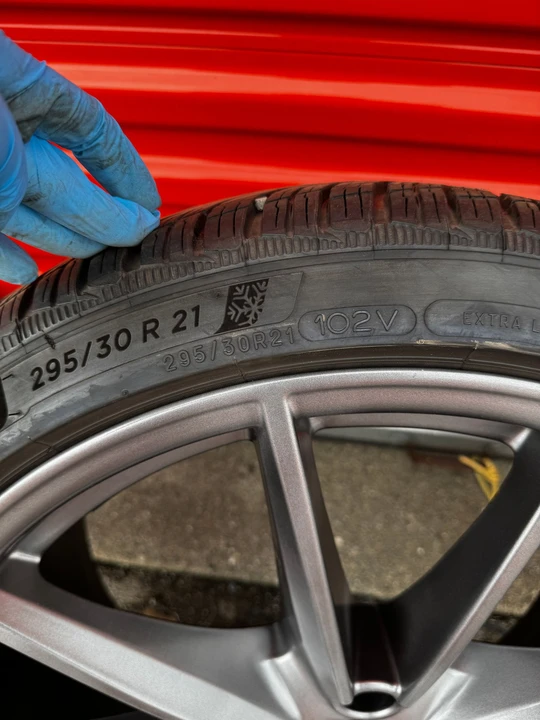 Parts & Memorabilia Porsche Wheels - Image 4 of 12