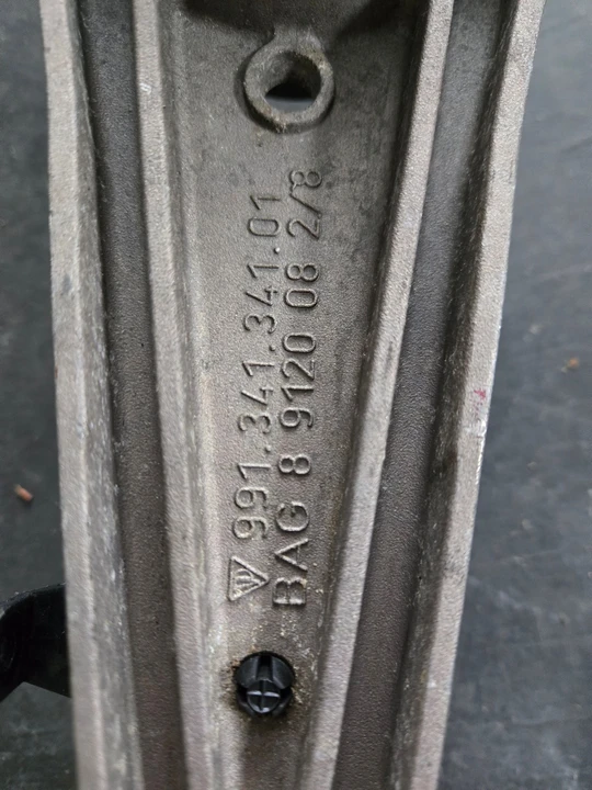 2011 Parts & Memorabilia Mechanical Components - Image 4 of 4