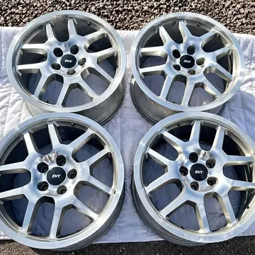 OEM Shelby GT500 Mustang wheels