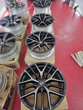 Parts & Memorabilia OEM Wheels for 2017 Nissan GT-R