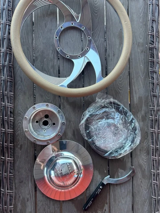 Parts & Memorabilia Other Wheels - Image 8 of 8