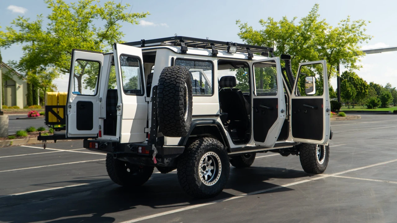 1982 Mercedes-Benz W460 G-Class - Image 28 of 31