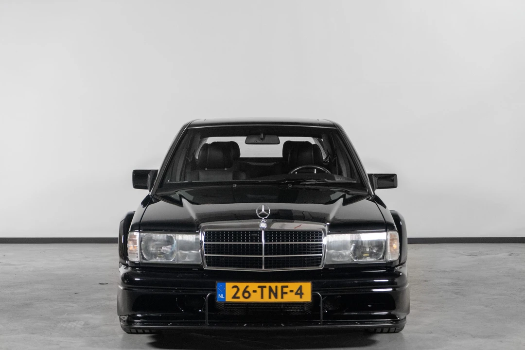 1986 Mercedes-Benz 190E - Image 2 of 31