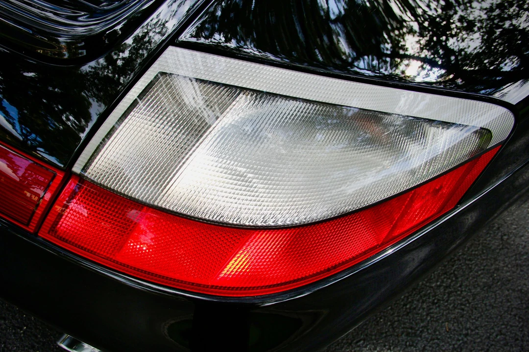 2002 Porsche 996 Carrera 4S - Image 26 of 31