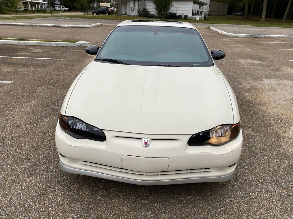 2004 Chevrolet Monte Carlo 6th Gen - Image 3 of 15