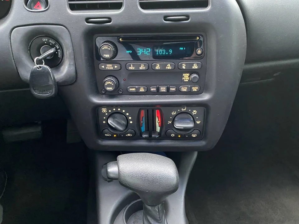 2004 Chevrolet Monte Carlo 6th Gen - Image 12 of 17