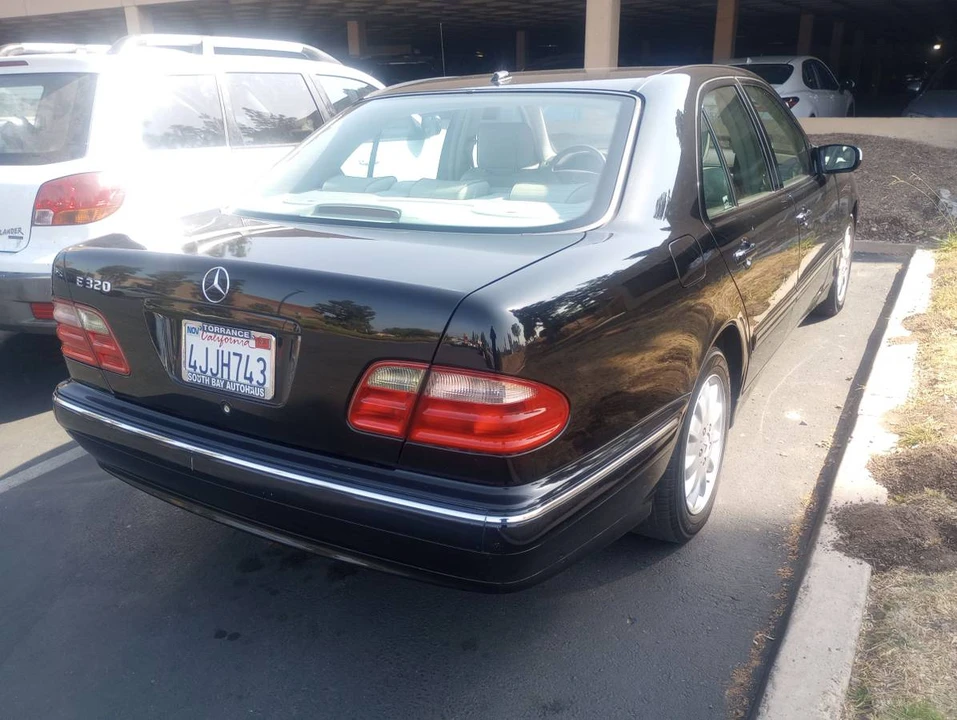 2000 Mercedes-Benz W210 E-Class - Image 12 of 17