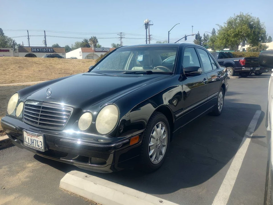 2000 Mercedes-Benz W210 E-Class - Image 11 of 17