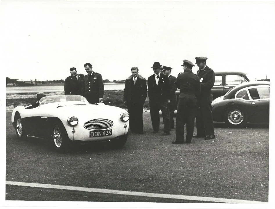 1953 Austin-Healey 100 - Image 21 of 24