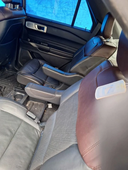 2020 Ford Explorer 6th Gen - Image 9 of 10