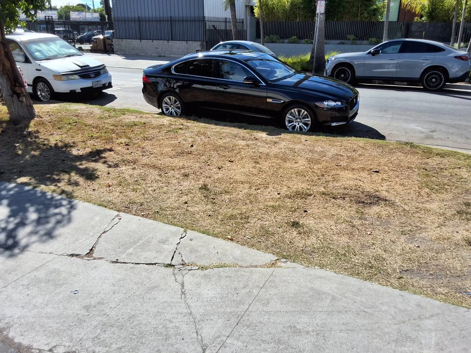 2017 Jaguar X260 XF - Image 9 of 14