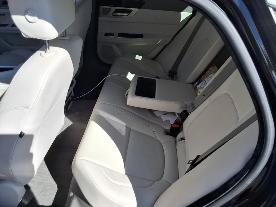 2017 Jaguar X260 XF - Image 6 of 14
