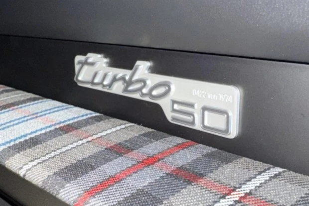 2025 Porsche 992 Turbo - Image 6 of 9