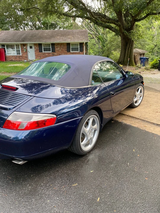 1999 Porsche 996 Carrera 4 - Image 4 of 31
