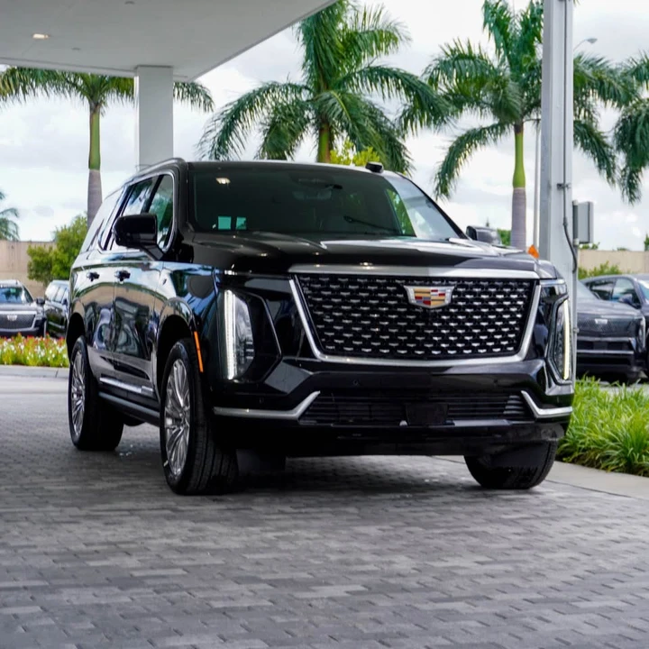 2026 Cadillac Escalade 5th Gen - Image 8 of 8